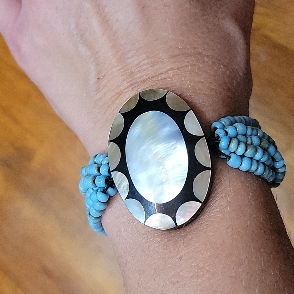 Vintage Shell & Turquoise Seed Bead Stretch Bracelet Southwest Native